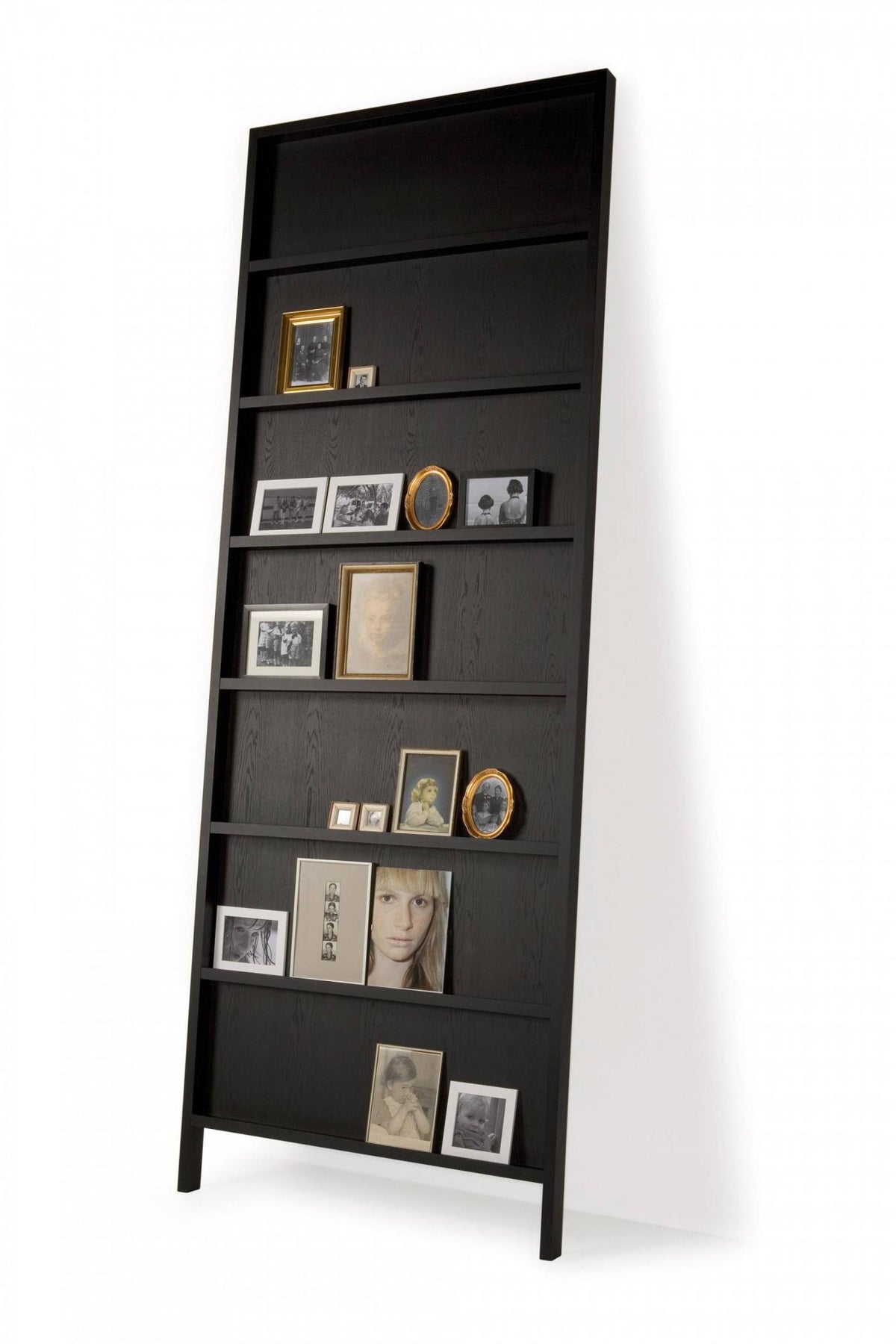 Lacquered Big Oblique Shelving unit by Moooi for stylish storage and display in modern interiors.