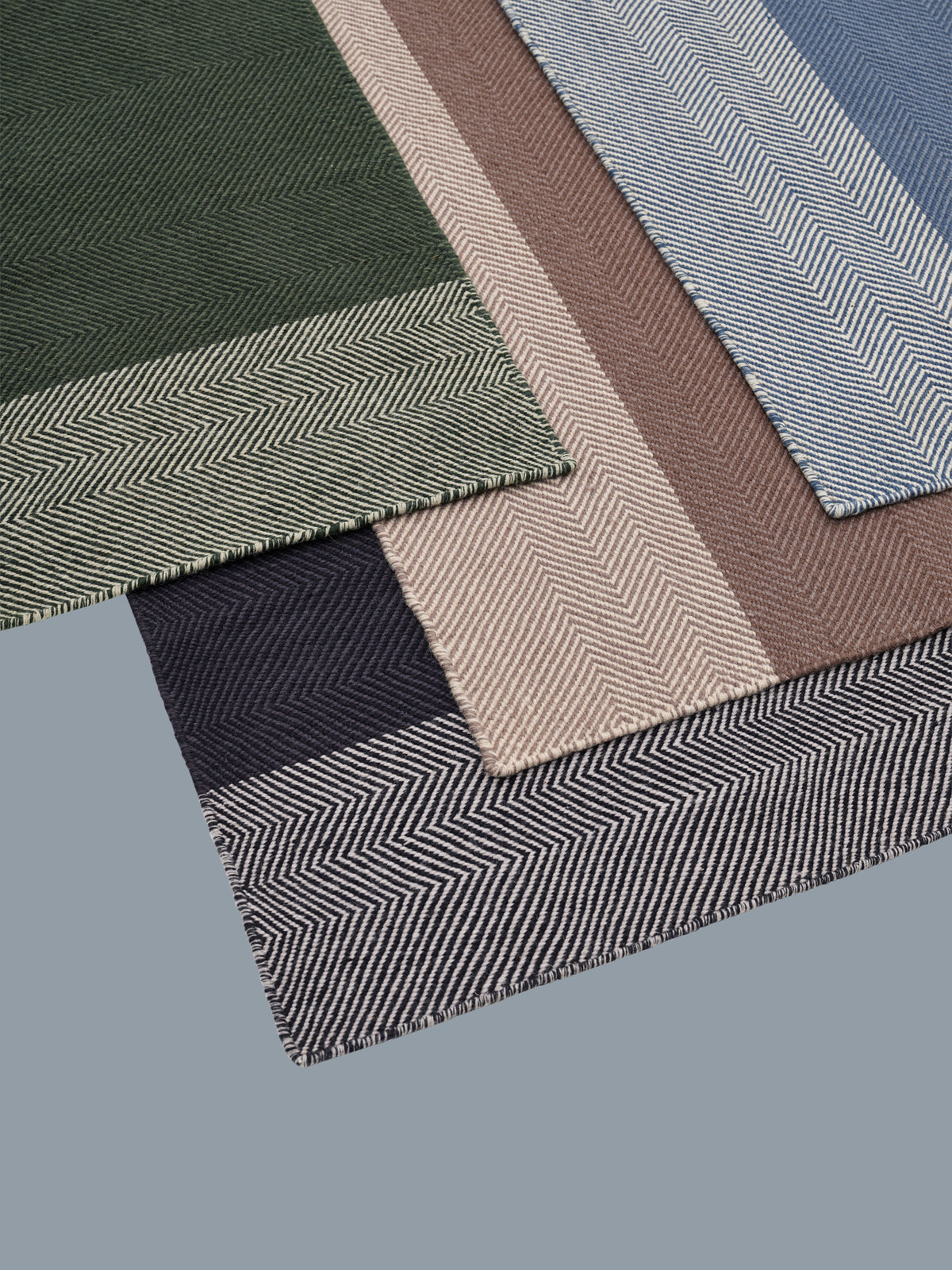 Varjo Rug by Muuto