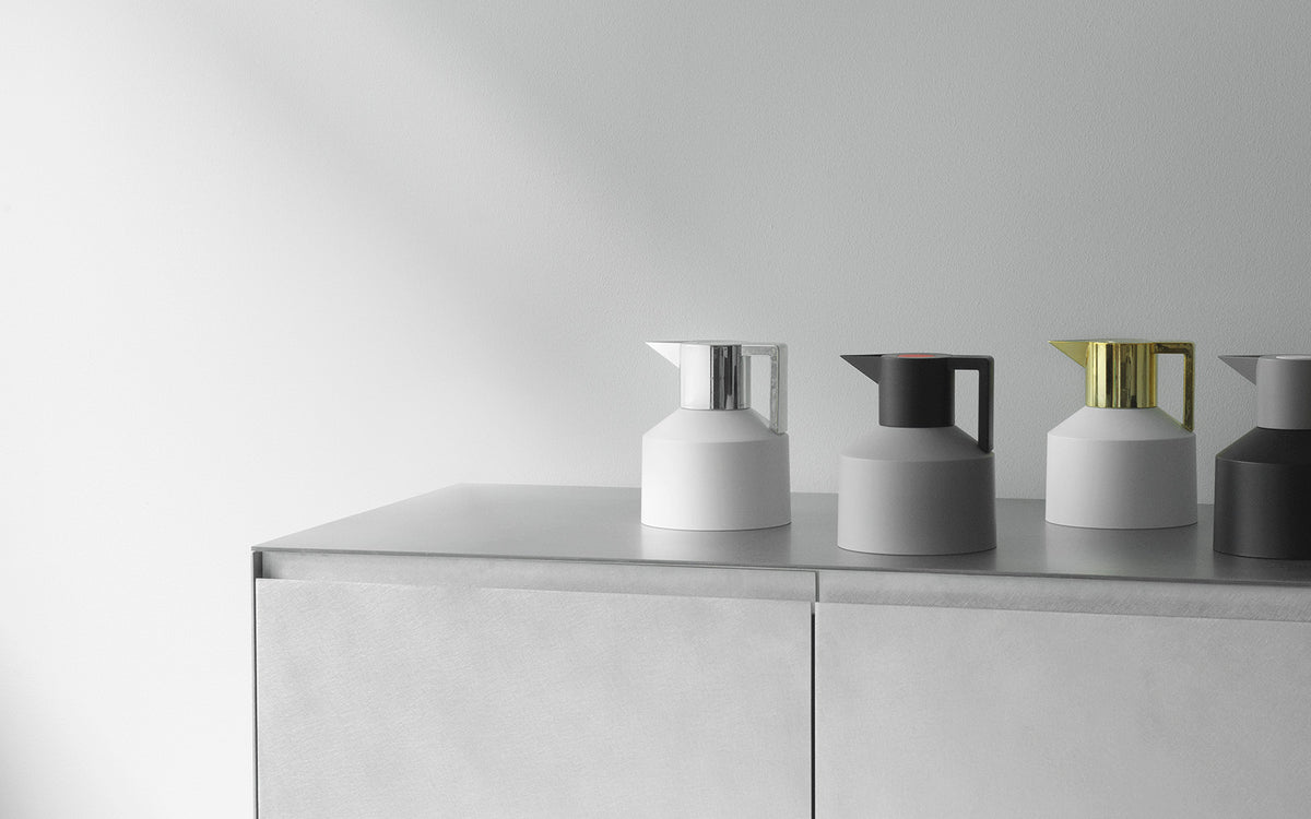 Geo Vacuum Jug by Normann Copenhagen