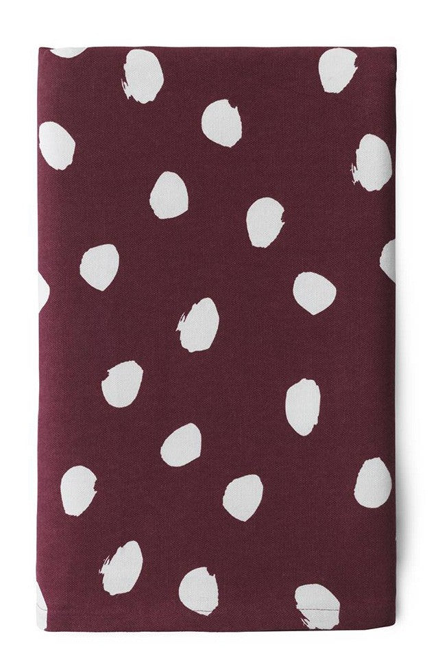 Tablecloth and Napkin by Normann Copenhagen
