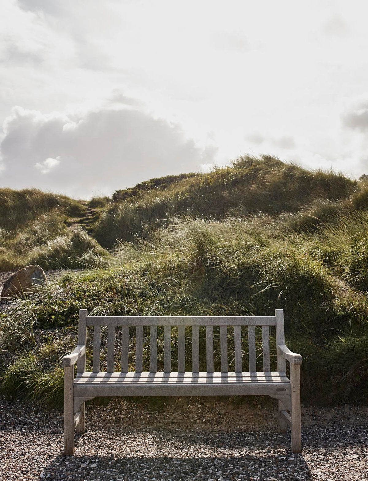 England Bench by Skagerak by Fritz Hansen