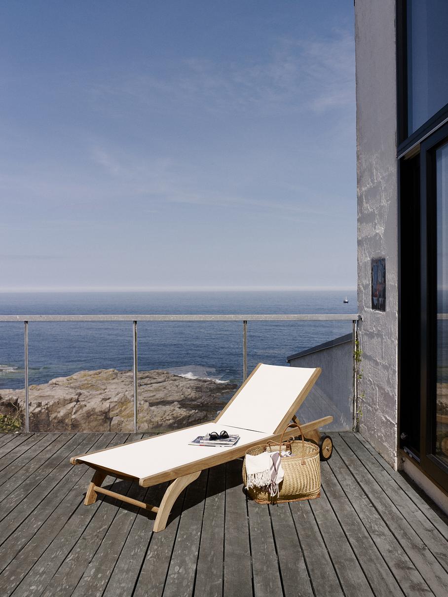 Columbus Sun Bed by Skagerak by Fritz Hansen