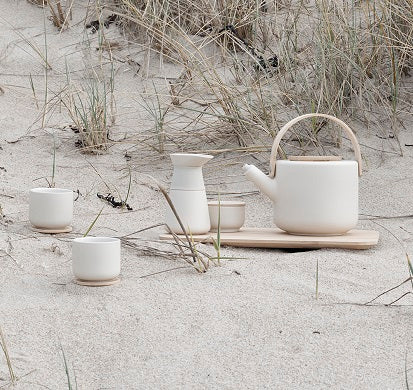 Theo Teapot by Stelton