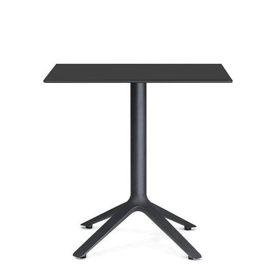 Table à Manger Carrée EEX par TOOU Design