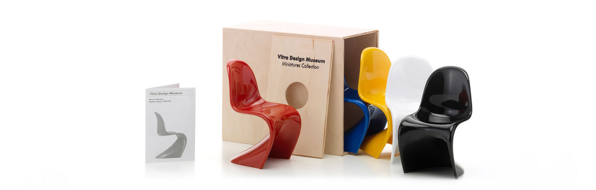 Panton Chairs (Set of 5) from the Miniatures Collection by Vitra
